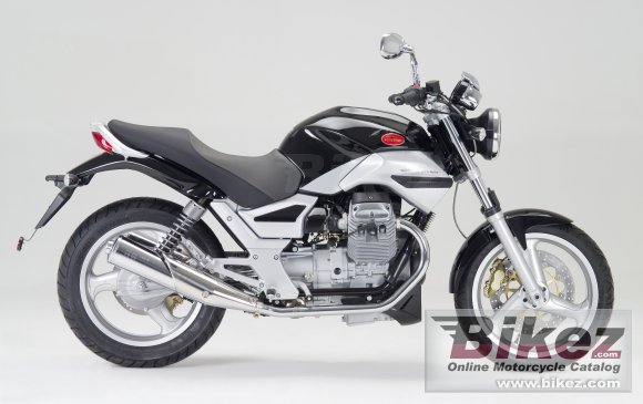 2008 Moto Guzzi Breva 750 photo